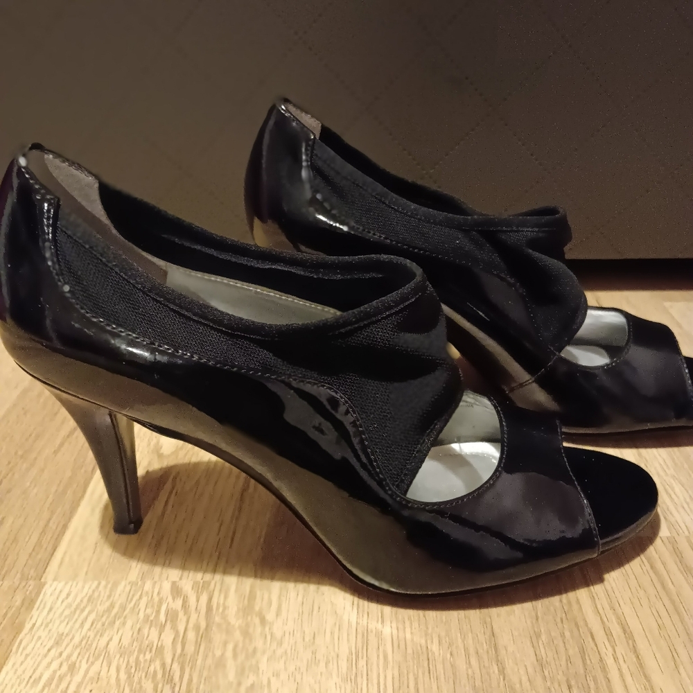 Tahari Giovanni Patent Leather Mesh Open Toe Heels